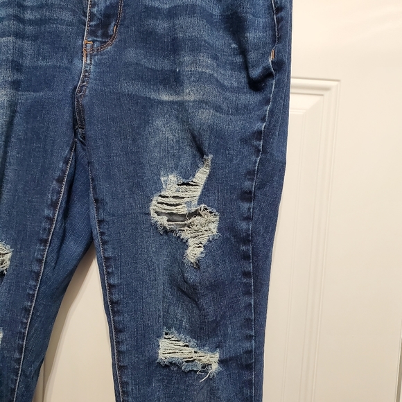 RUE 21 CURVY Mid-Rise Ankle Distressed Jeggings size 18 - Picture 7 of 16